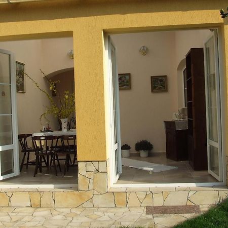 Abbázia Apartman Eger Exterior foto